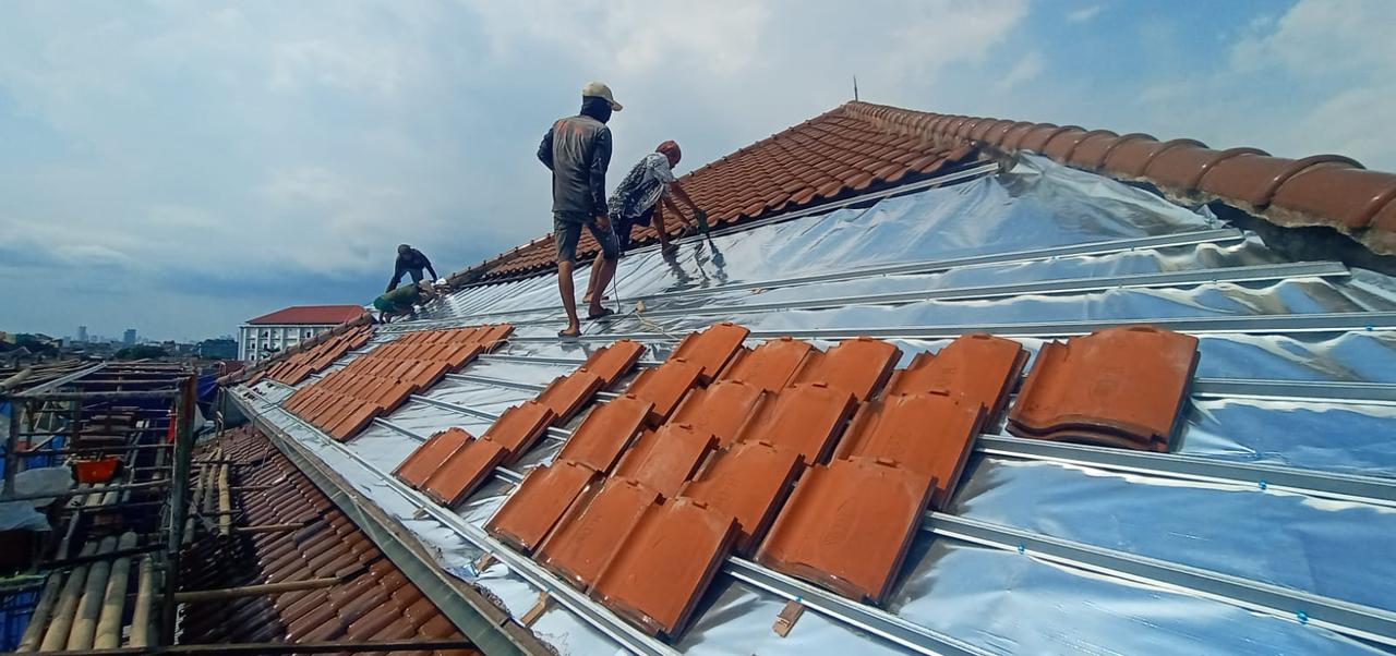 Roof installation work